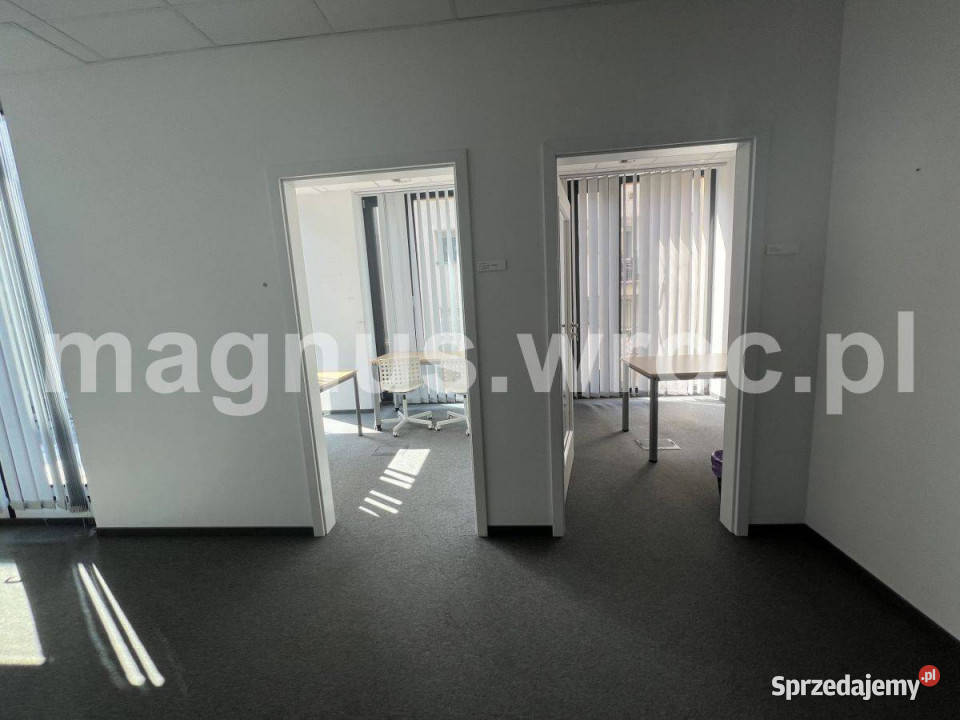 Lokal biurowy na Wrocławskim Rynku Ilość pomieszczeń 10