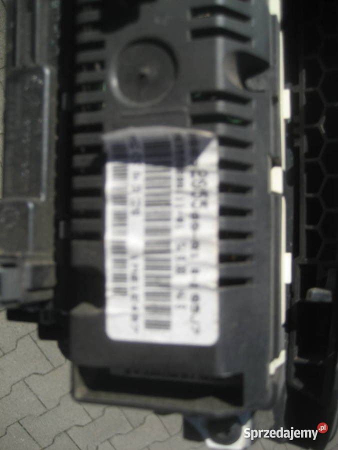 peugeot 207 16 b 16vti wyświetlacz radia zegara Motoryzacja Rakoniewice sprzedam