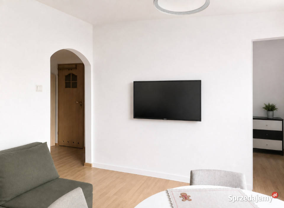 2 pokoje osobna kuchnia balkon metro Młynów Warszawa