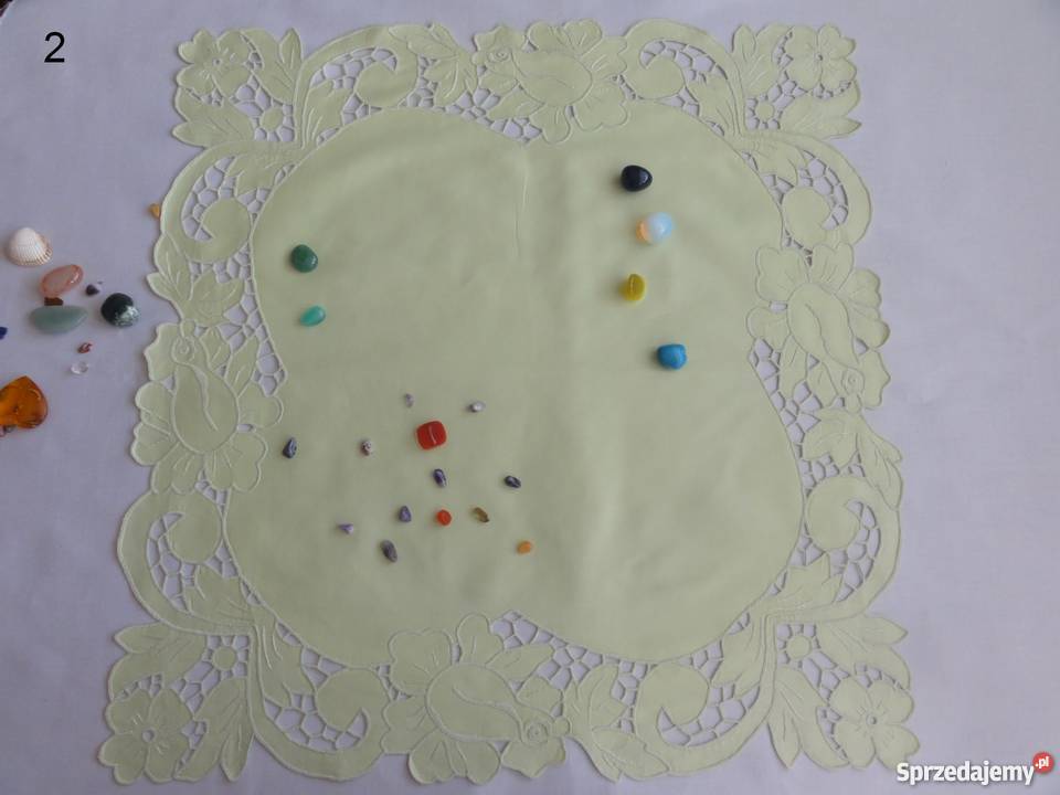 Serwetki kolorowe zielone wyszywane haf