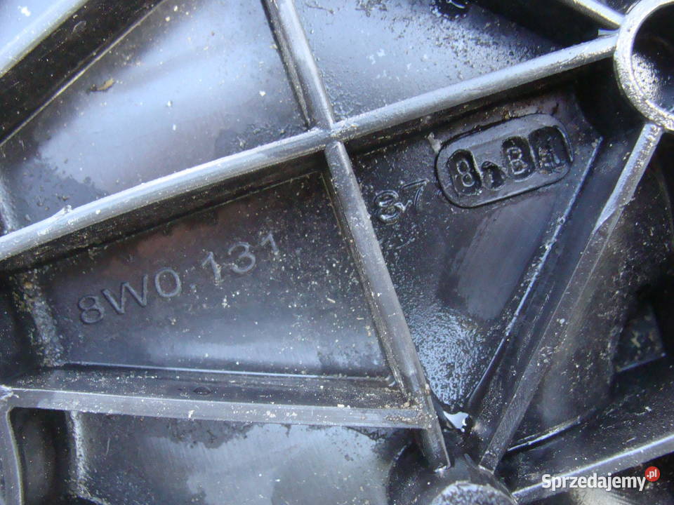 AUDI A4 B9 ZBIORNIK ADBLUE 8W0131878 8W0131969J osobowe