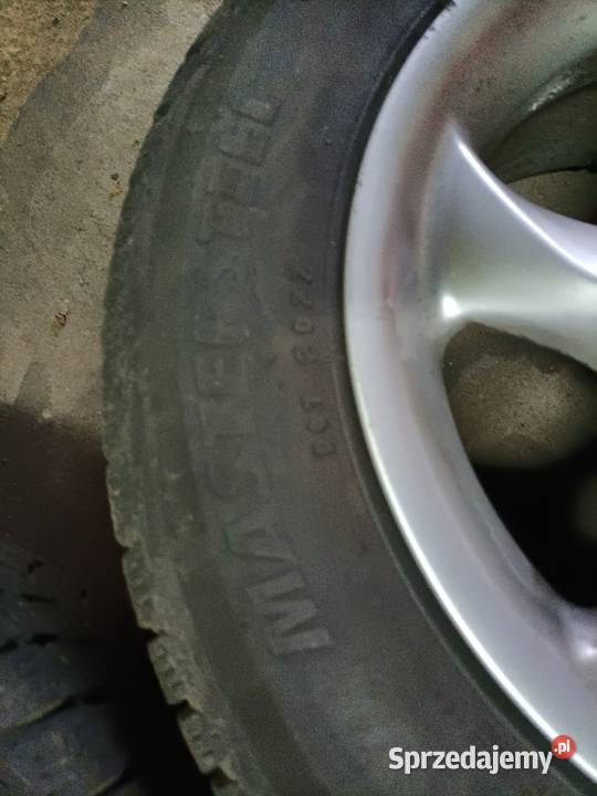 Felgi z oponami zimowymi 15 BMW Z3 e36