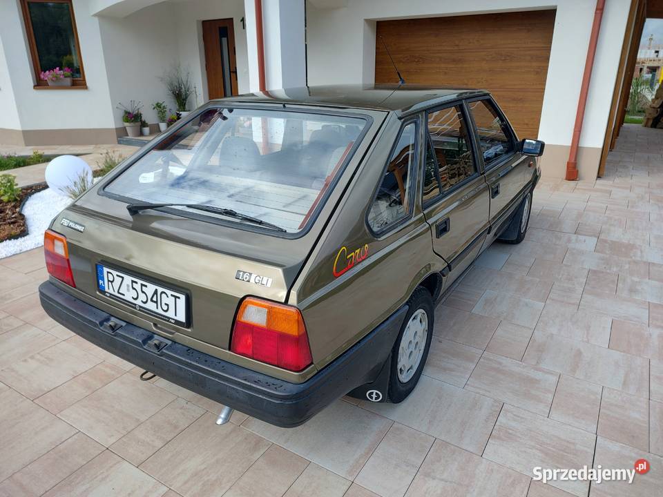 Polonez Caro 16 benzyna Caro podkarpackie Rzeszów