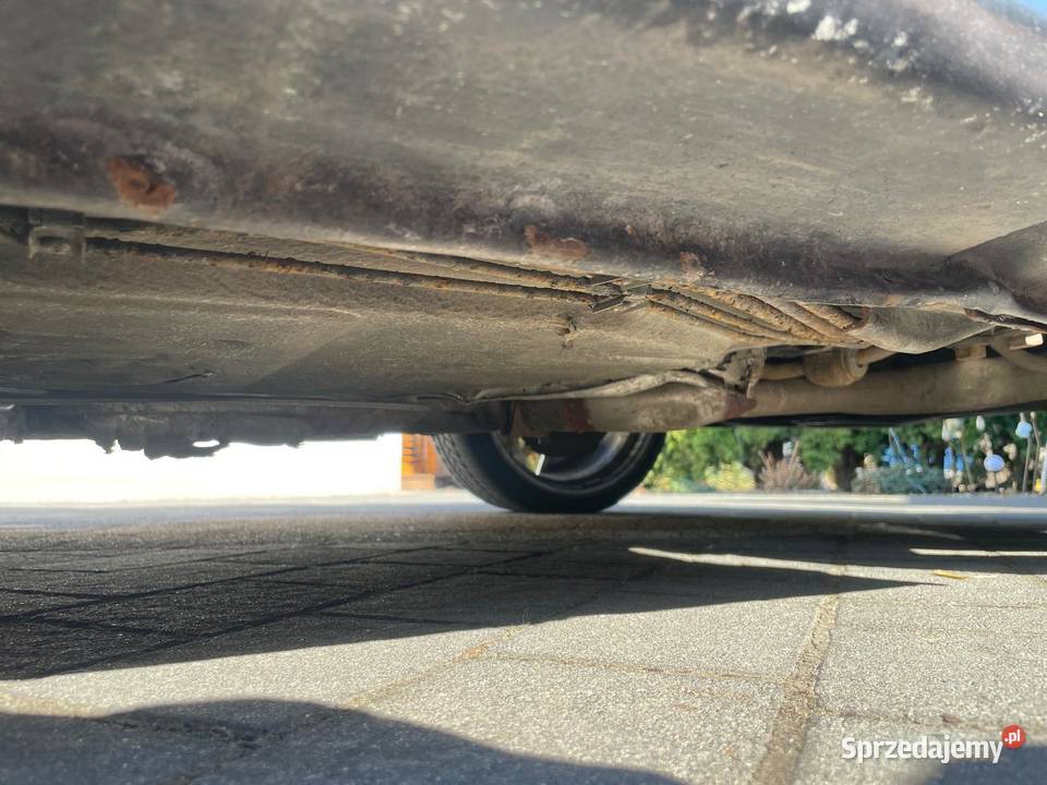 BMW E34 20 1988 Rok produkcji 1988 Pieczyska