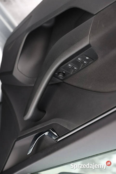 koda Scala 10 115 dsg virtual cockpit selection światła LED śląskie
