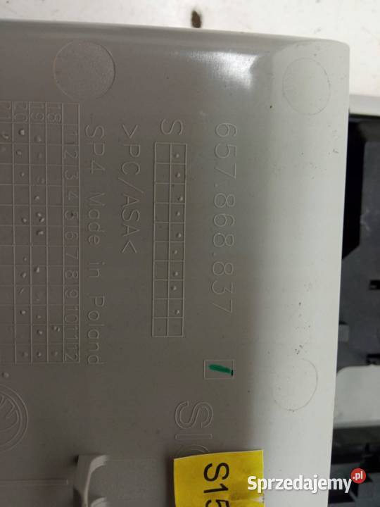 LAMPKA PODSUFITKI 654947290 Skoda Scala I 2019 Rok produkcji 2021