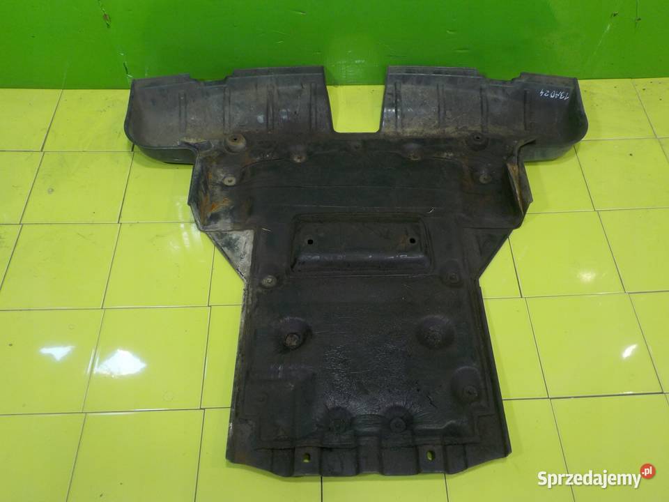 SSANGYONG RODIUS II TURISMO 20 B 14r oslona pod mazowieckie