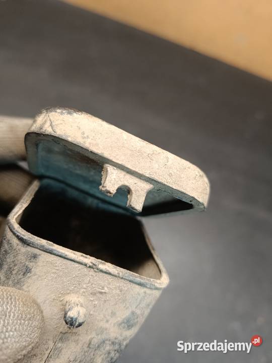 Narzędziówka klucze serwisowe schowek tuba Gołaczewy