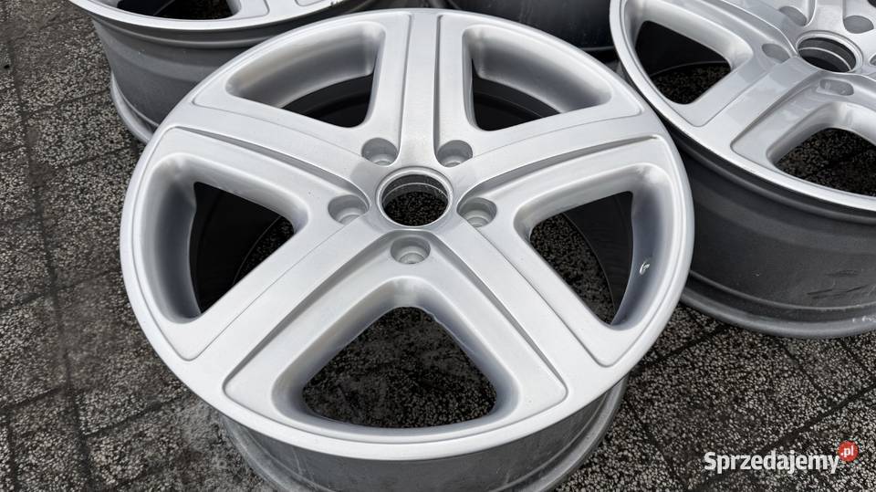 Alufelgi r19 5x130 ET60 9J VW Touareg Porsche Średnica 19" Radom