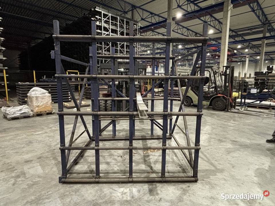 Regał rolkowy do elementów długich