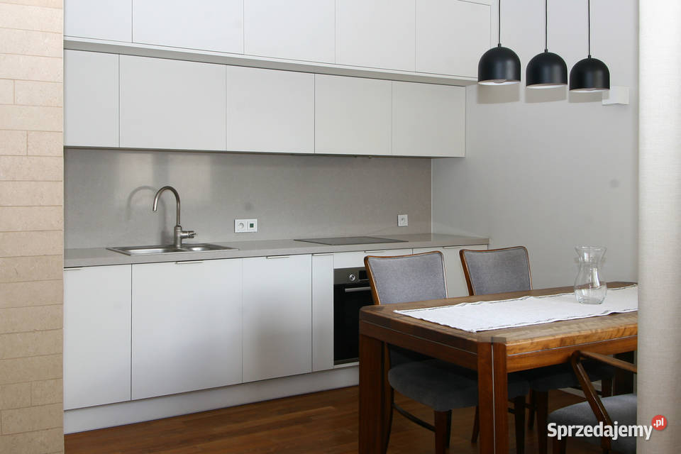 Funkcjonalne mieszkanie 3 pokojowe Nieruchomości Warszawa sprzedam