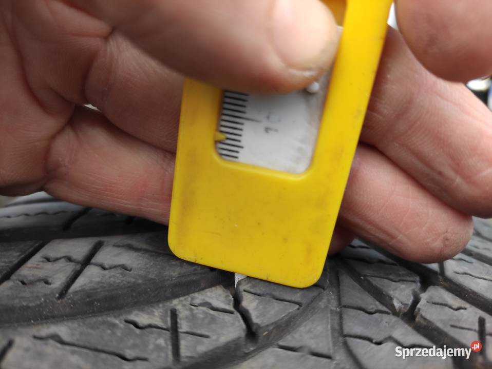 2x opony lato letnie 21560R17 Goodyear Vector 4 60