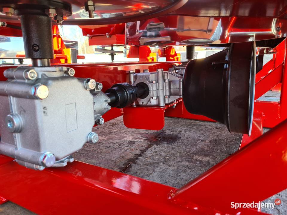 ROZSIEWACZ nawozu 2talerz STRUMYK TYTAN dostawa pomorskie Pelplin