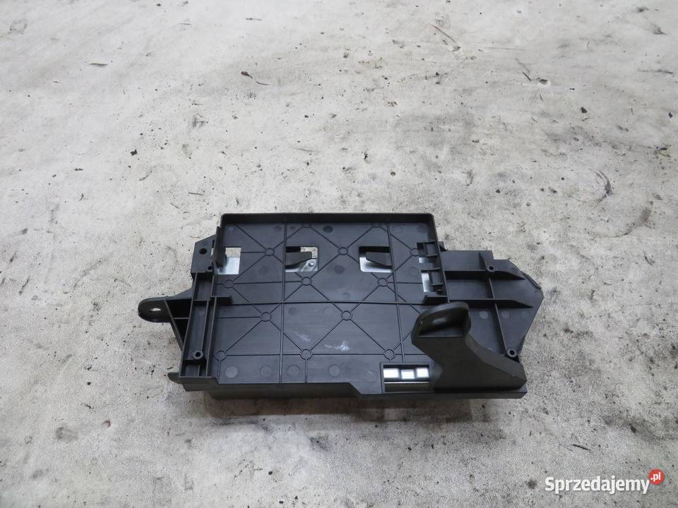 UCHWYT MOCOWANIE STEROWNIKA AUDI Q5 8R 8R0035464 lubelskie