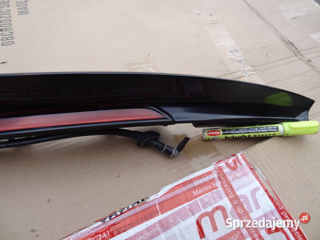 ŚWIATŁO STOP STOPU BMW 5 G31 KOMBI 7425435