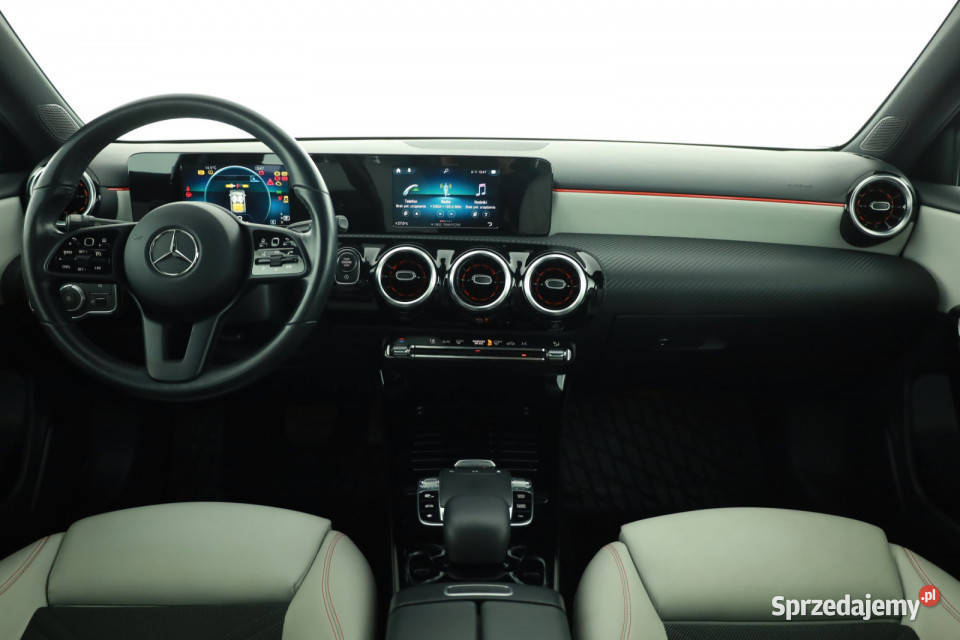 Mercedes A A 200 benzyna mazowieckie