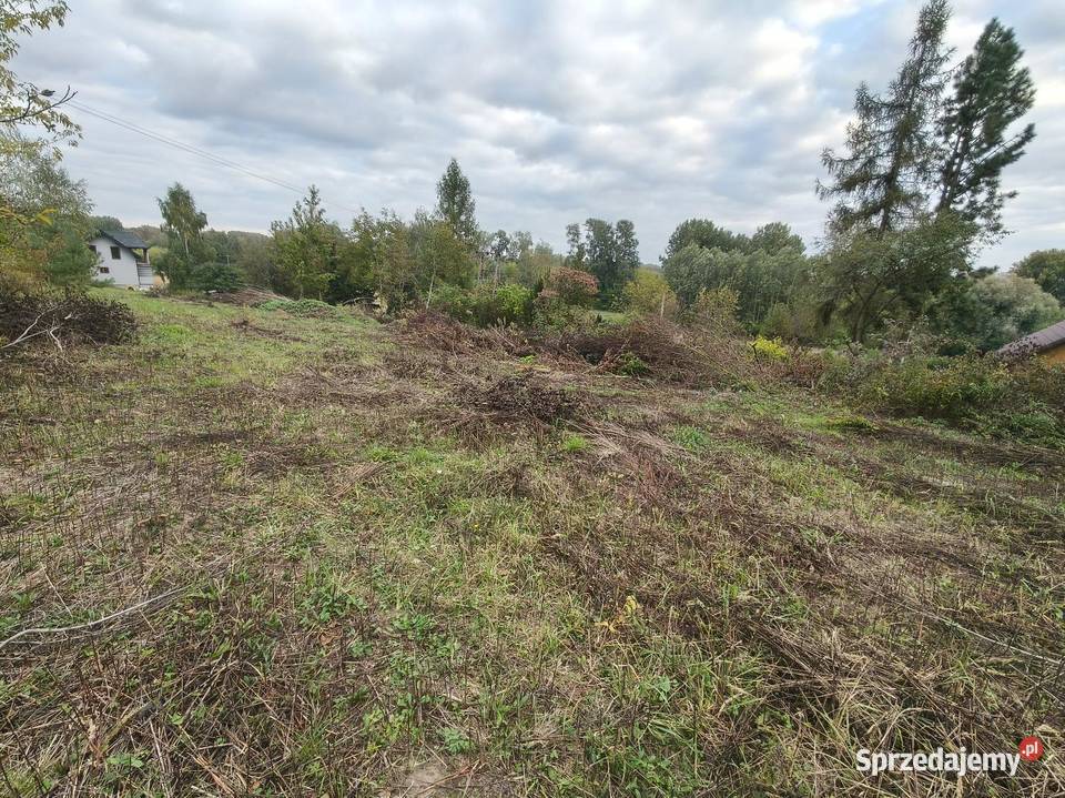 Działka na sprzedaż