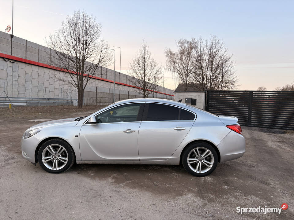OPEL INSIGNIA A 2011 1996cm3