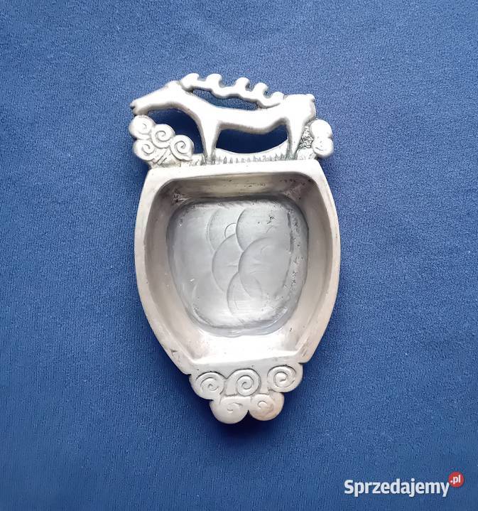 Mosieżna popielniczka z jeleniem CCCP lata