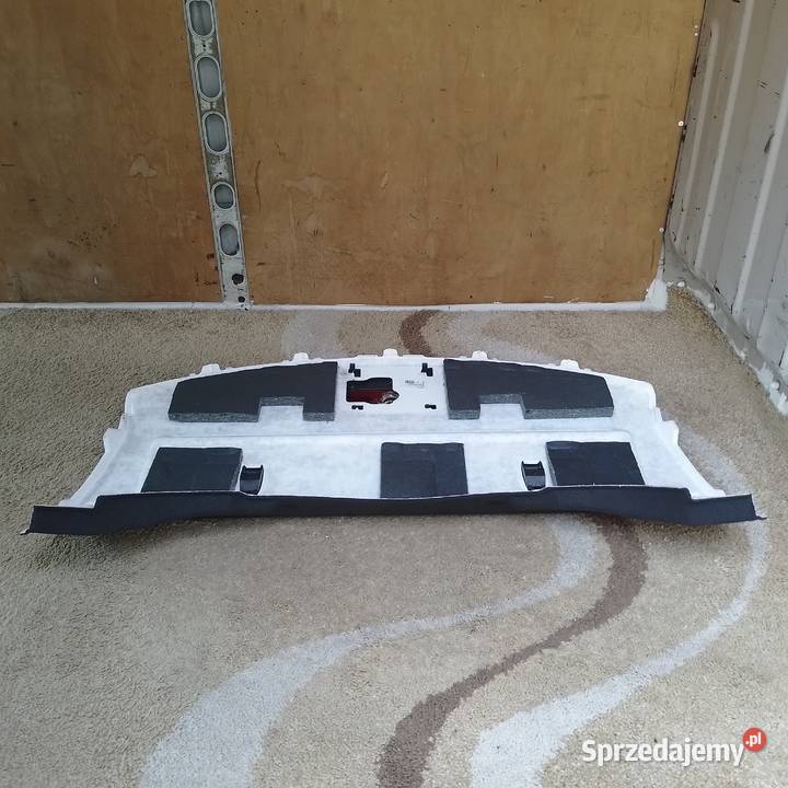 Półka tylna z światłem stop Toyota Avensis T25 Wyszków