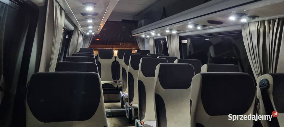 Przewozy osób Będzin wynajem busów Czeladź busy Taxi i przewozy osobowe