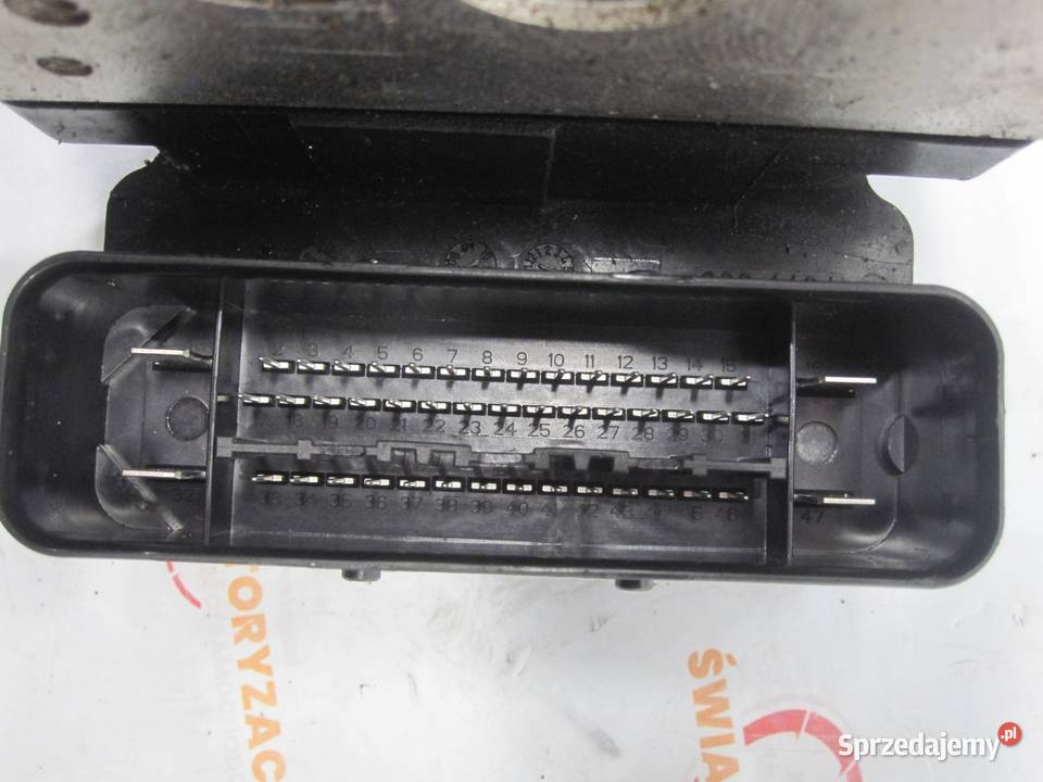 MERCEDES C KLASA S204 W204 10r pompa ABS