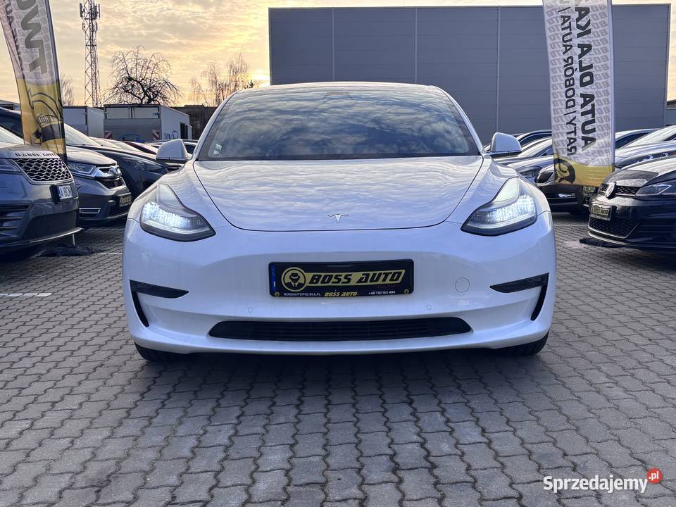 Tesla Model 3 2020 Warszawa