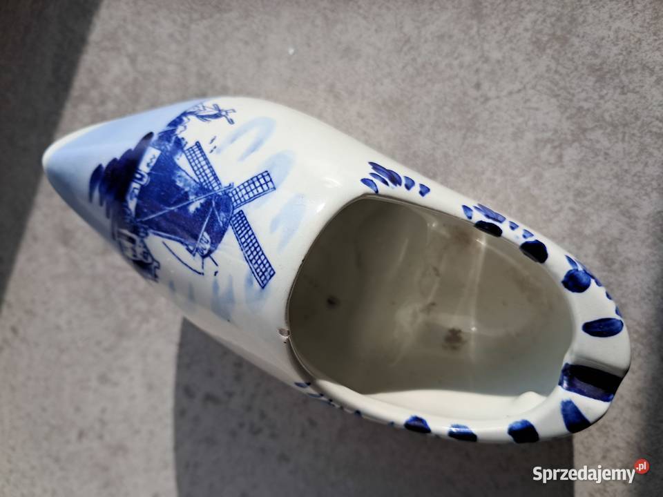 but popielniczka z prlu stan db dł 12 wys 6 Sandomierz