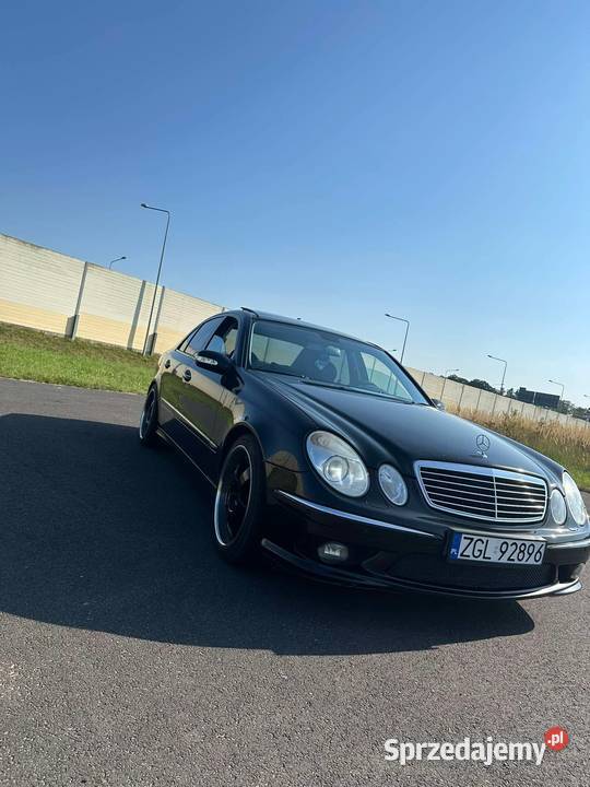 MercedesBenz w211 Avangarde e400 40V8BiTurbo radio Żarnowo