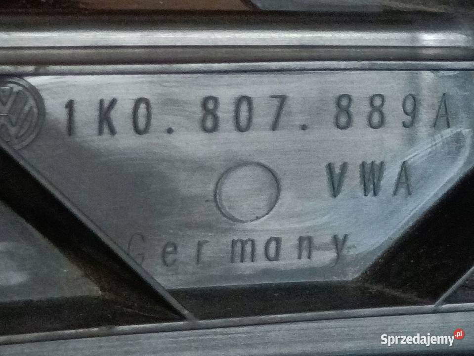 VW GOLF V ŚLIZG PROWADNICA ZDERZAKA LEWY PRZÓD Motoryzacja sprzedam