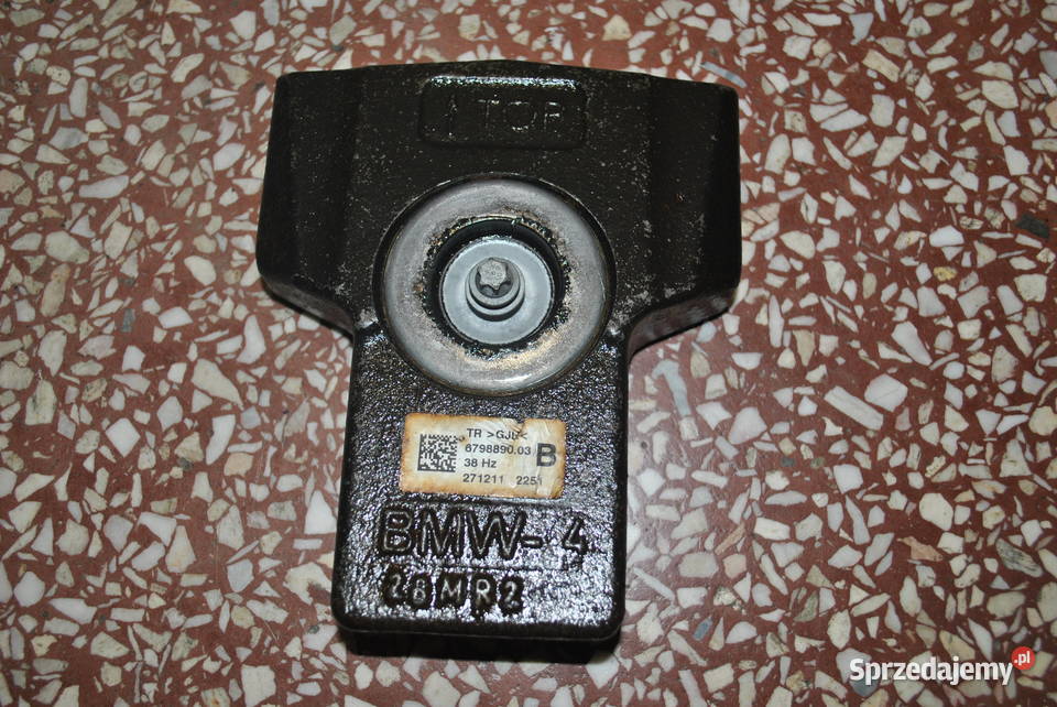 Tłumik drgań tylnego mostu BMW 1 F20 F21 3 F30 Poręba