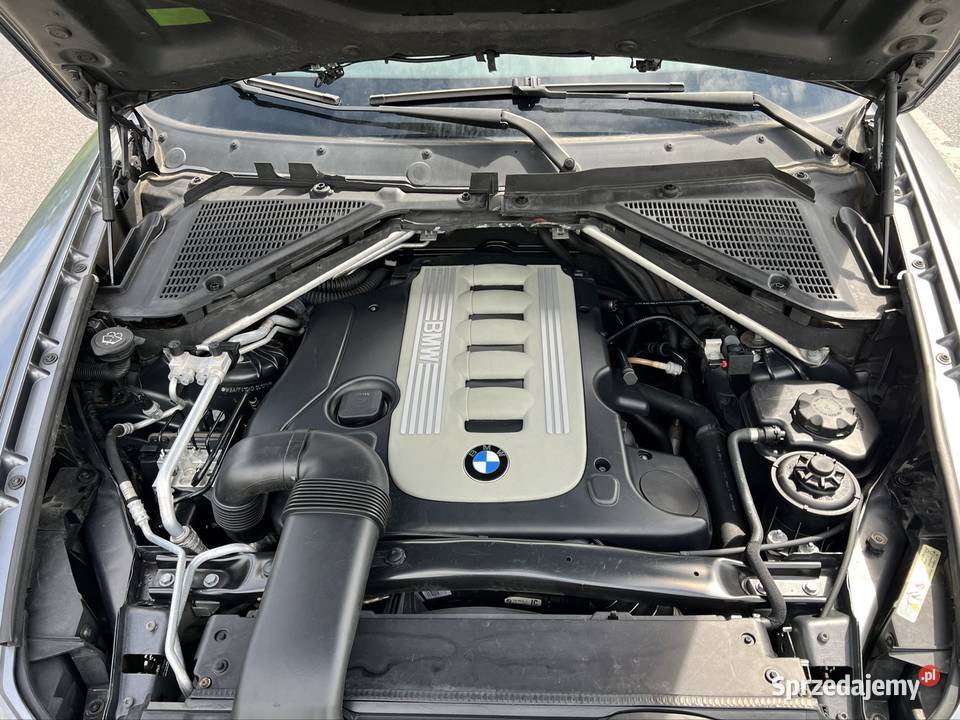 BMW X5 E70 30Diesel Alufelgi Automat Skóry 2997cm3 Wrocław