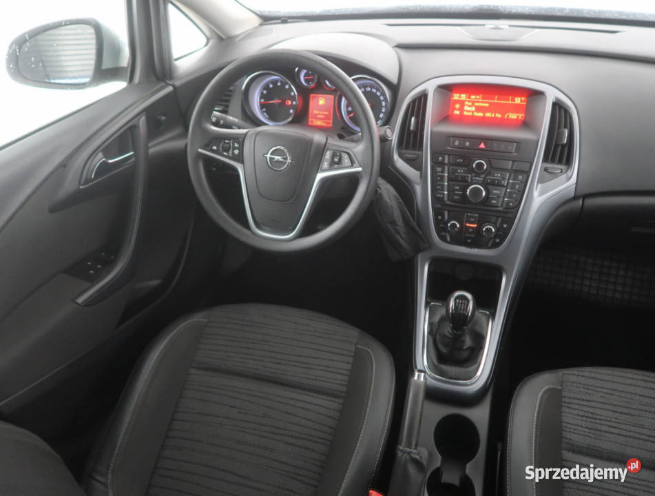 Opel Astra 14 T ESP Bielany Wrocławskie