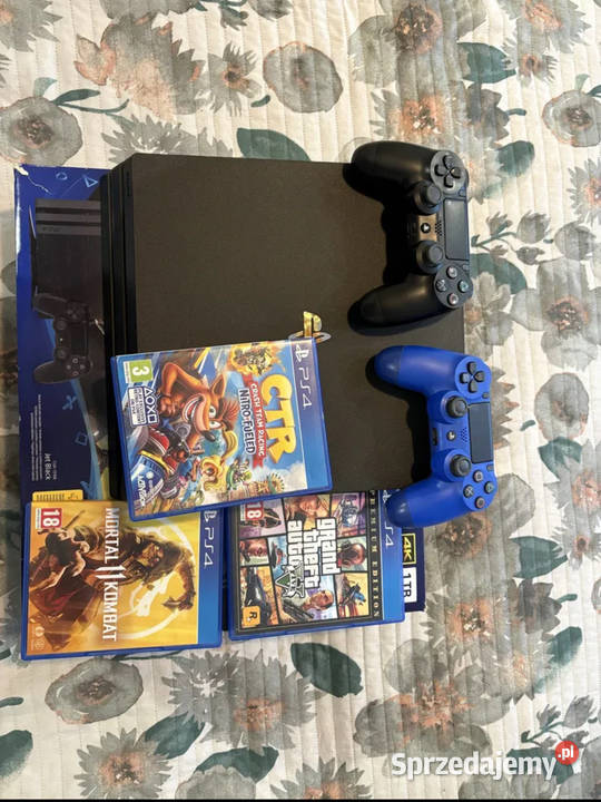 PlayStation 4 Pro 4 Pro 1TB stan Komplet Świetna Warszawa