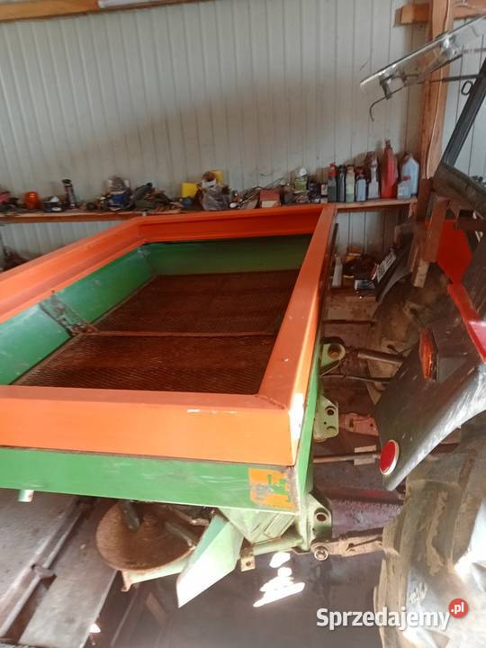 Rozsiewacz AMAZONE ZU 1001 Rozsiewacze nawozów