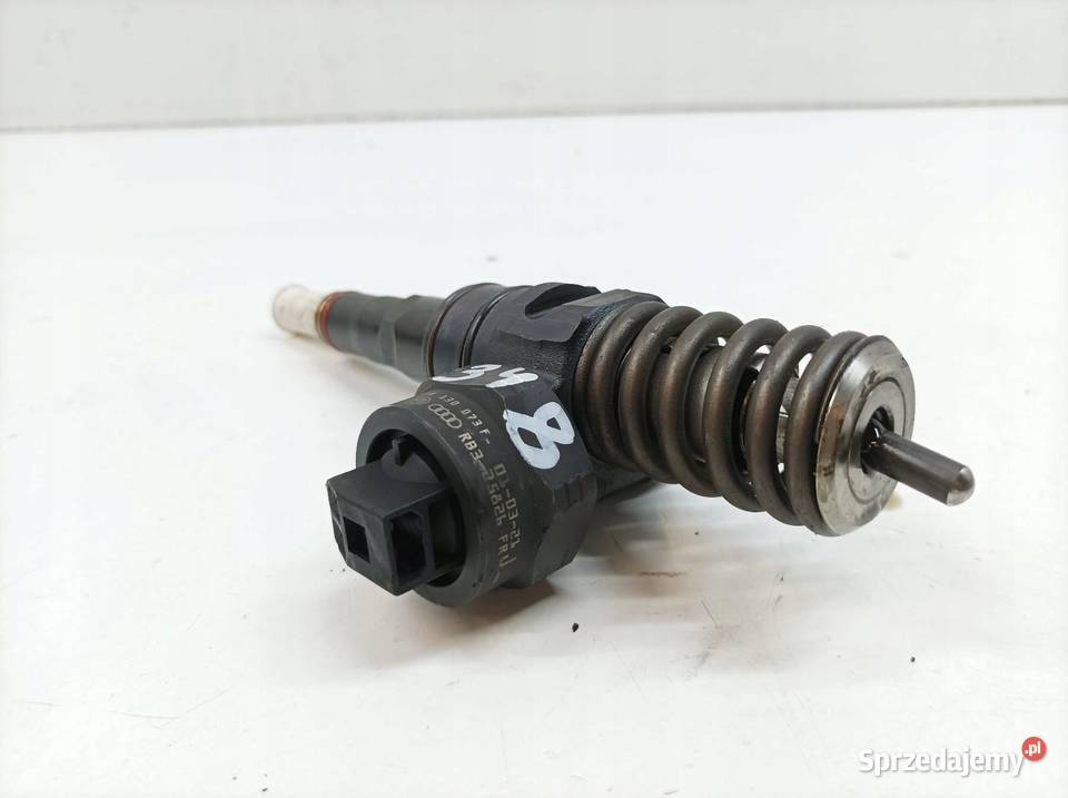 POMPOWTRYSKIWACZ 038130073F 19 TDI VW Volkswagen