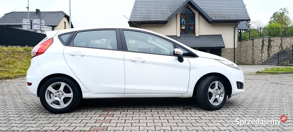Ford Fiesta 125 2015 1250cm3 Nowy Sącz