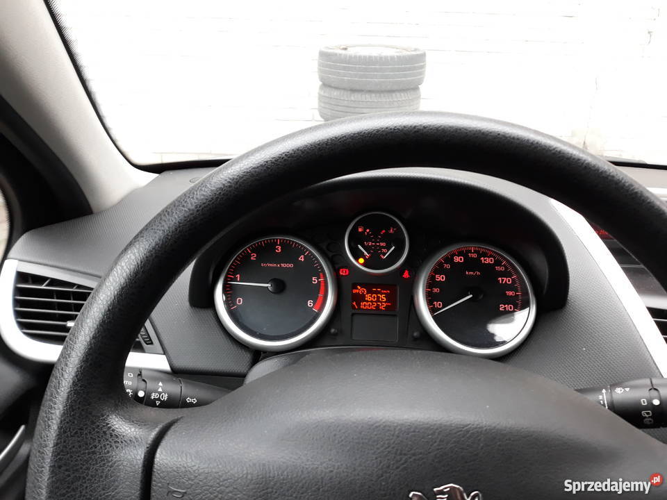 Peugeota 207 lift 2011 r 16 HDI 92 bogate 207 Warszawa