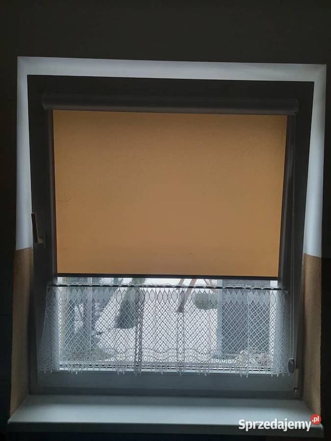 Okna PCV kompletne z roletamiparapetami pomorskie Czarna Woda
