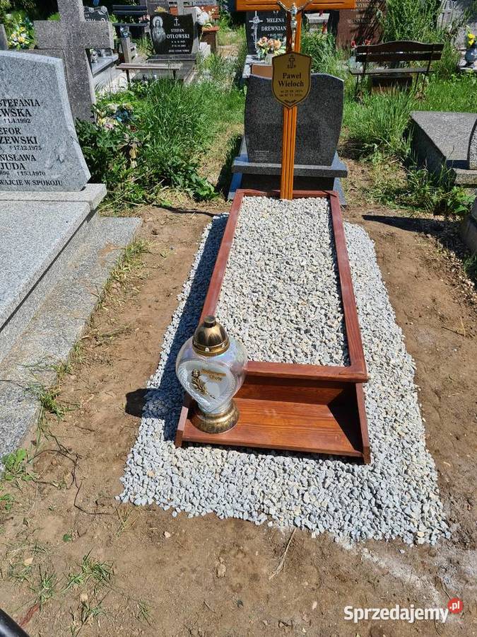Obejma na grób obudowa groby rama drewniana Wrocław