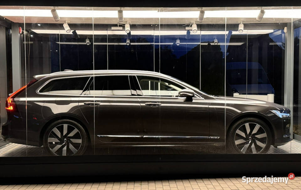 Volvo V90 T6 AWD 398 Plus Bright Gwarancja Radom