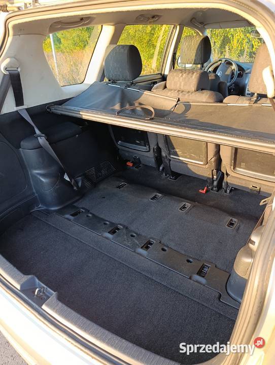 Toyota Avensis Verso 20 D4D relingi dachowe