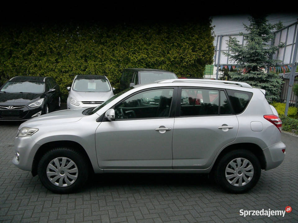 Toyota RAV4 22d 4x4 Stan b bez rdzy bezwypadkowy ESP sprzedam