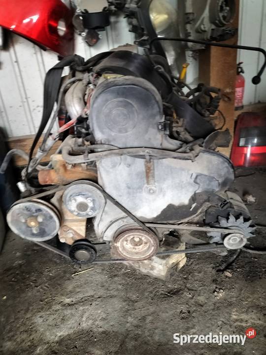 FORD SIERRA 18 D TD SILNIK POMPA WTRYSKOWA osobowe lubelskie