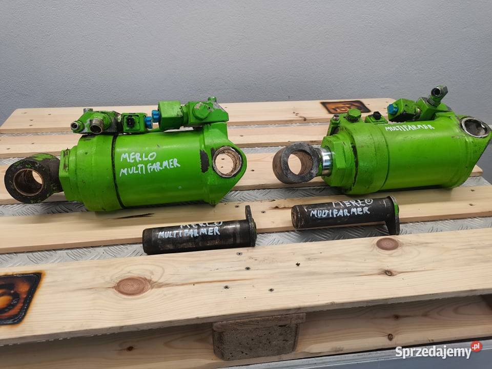 Cylinder hydrauliczny poziomowania osi Merlo Wilkowo