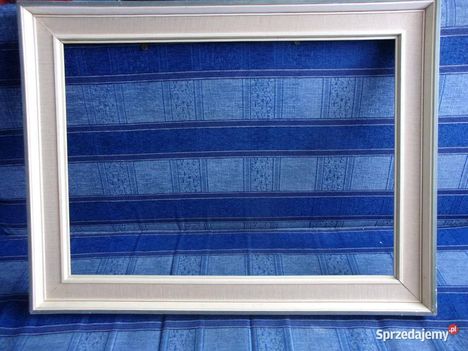 Duża ładna drewniana rama 5070 pochodzi z lat 70 Warszawa