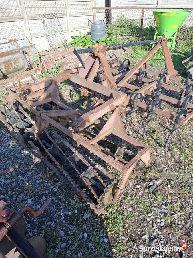 Agregat uprawowy na docisku Dziekan Nowa Słupia