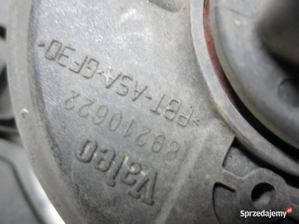 LAND ROVER FREELANDER II 06r halogen prawy osobowe