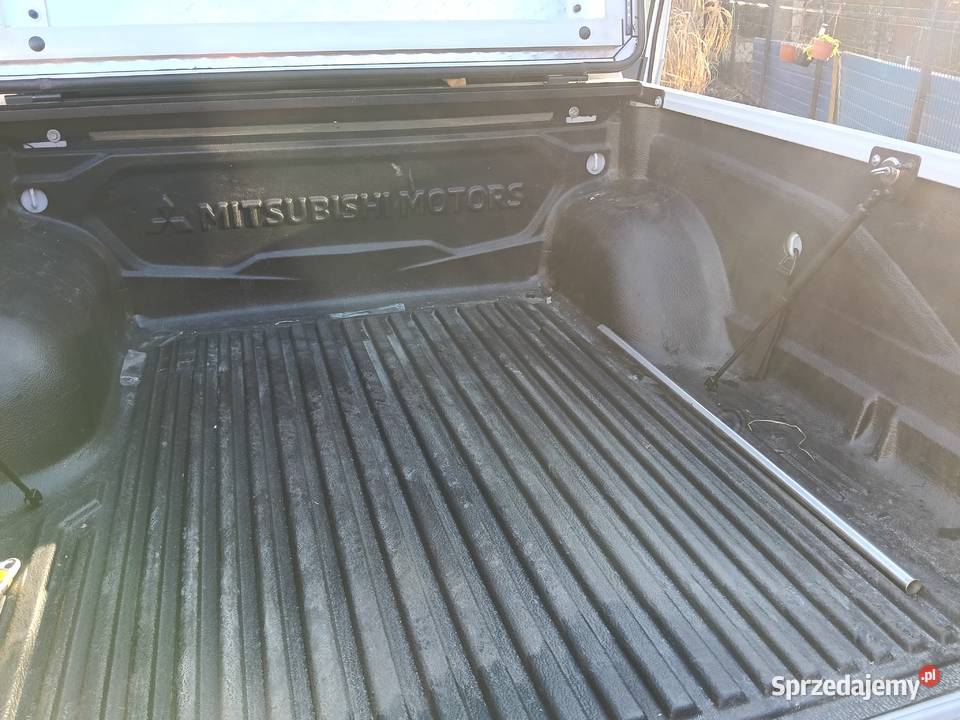 Mitsubishi L200 Liszki