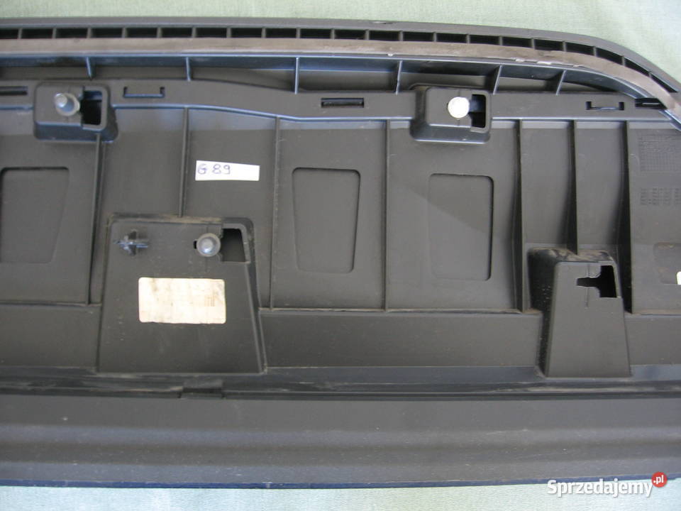 4M0583870NMP AUDI Q7 4M Listwa drzwi tylnych sprzedam